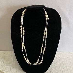Elegant Cream Beaded Necklace